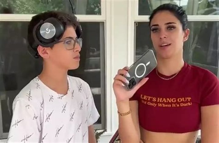 Camilla Ara&uacute;jo OnlyFans: Rising Star in the Digital Content Creation World