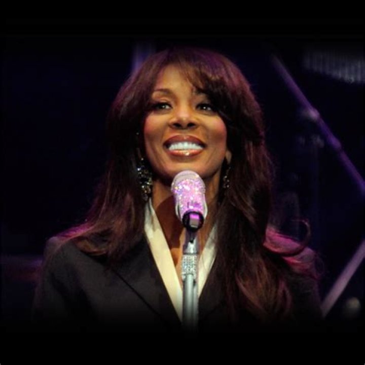 Donna Summers Net Worth How Much is Summers Worth?