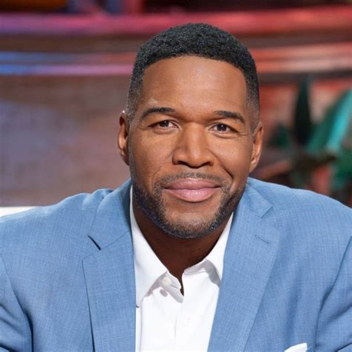 Exploring Michael Strahan's Home: A Glimpse into the Life of the NFL Star and Media Personality