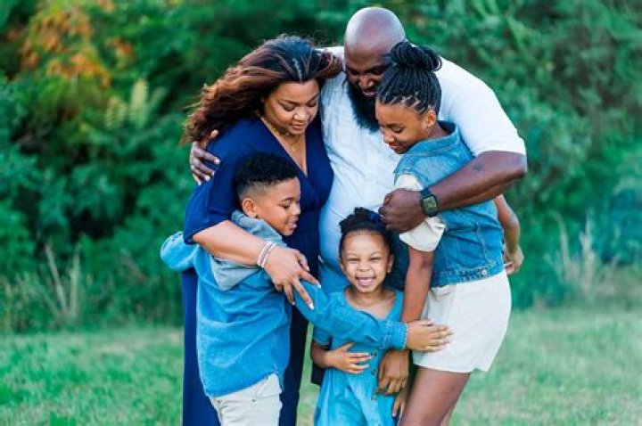 Leon Brown's Wife: A Deep Dive into Their Relationship and Family Life