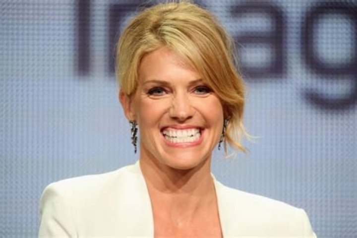Tricia Helfer Net Worth How Much is Helfer Worth?