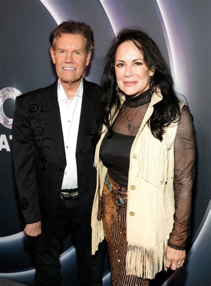 Unraveling The Truth: Is Randy Travis Dead?