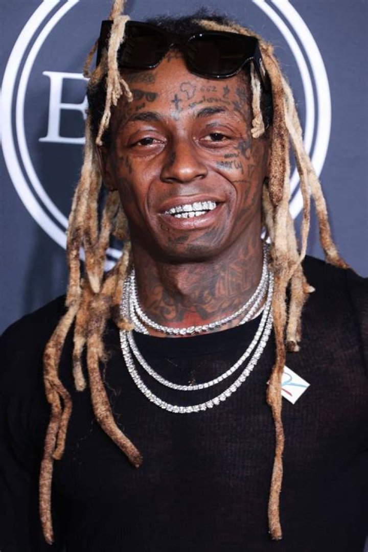 Unveiling Lil Wayne's Height And Its Impact: Discoveries And Insights